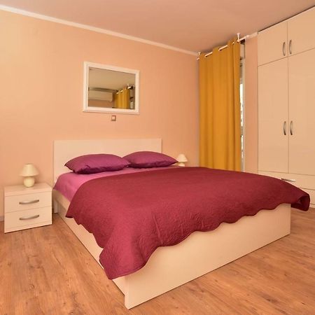Apartman Mate Luka Макарска Экстерьер фото