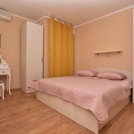 Apartman Mate Luka Макарска Экстерьер фото